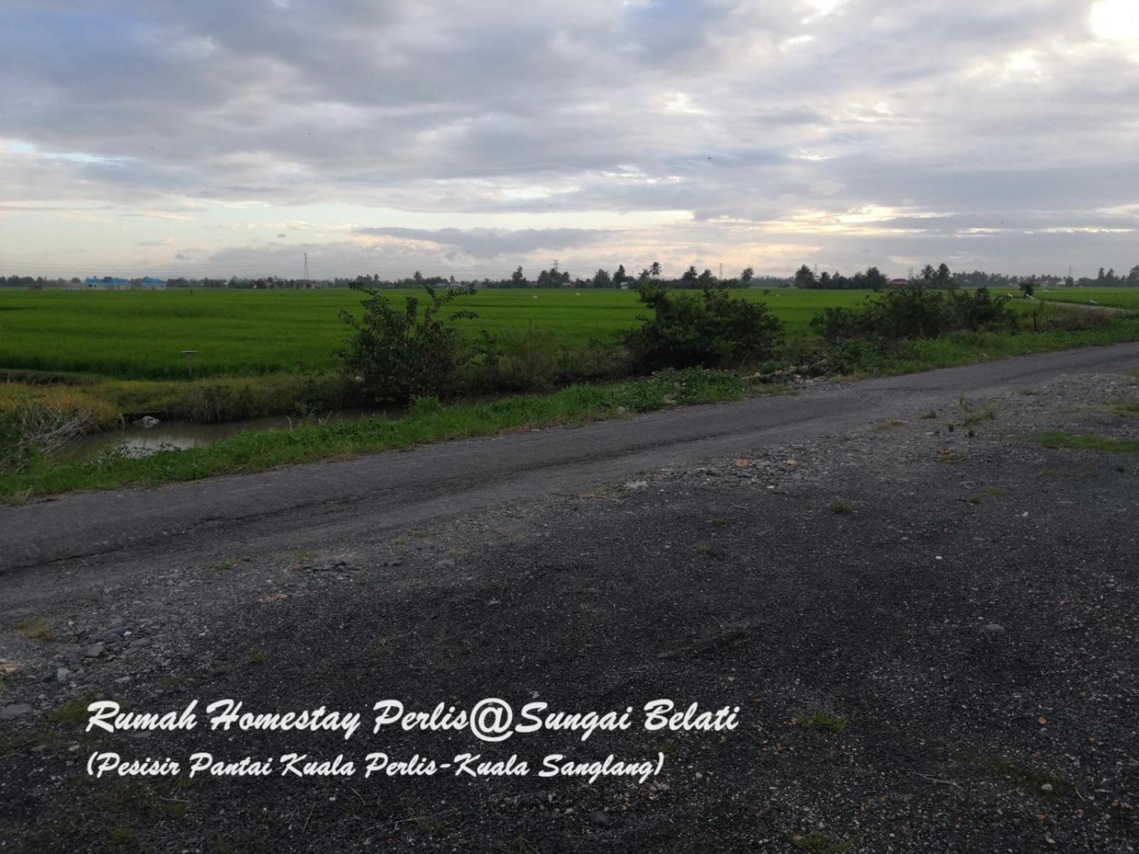 Rhumah Sungai Belati Villa Simpang Empat  Exterior photo
